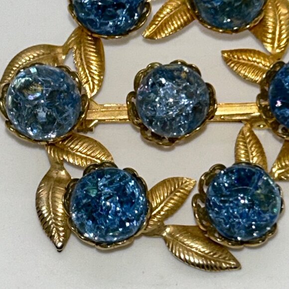 Vintage Gold-Tone Brooch With Blue Crackle Glass Stones & Leaf Design Rivet Set - Picture 3 of 16